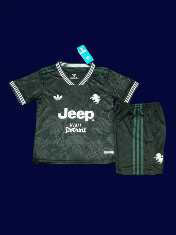 Juventus 2526 Kids Third Black Fans Front trendy kids black fan jersey