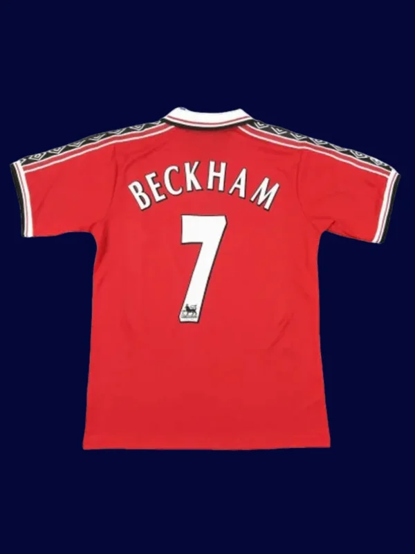 back view of Beckham #7 home retro jersey (98/99) showing number 7 and stitched back.