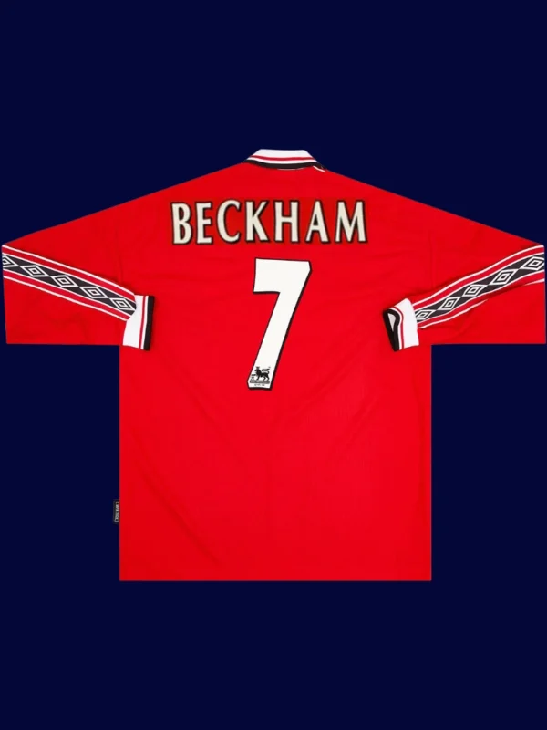 Beckham Manchester United home long sleeve retro jersey back 98/00 with #7, high-quality breathable design.