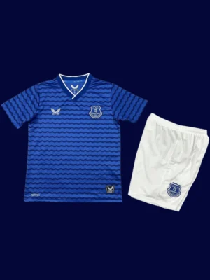 Everton Home Kids Kits 25/26 front with mini crest and child-friendly fit.