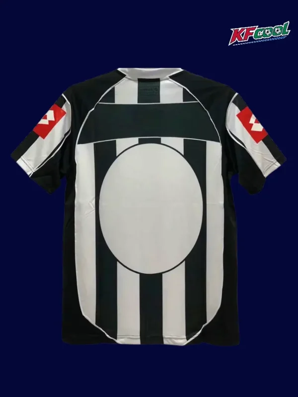 Juventus 2002 03 home classic retro jersey back with simple rear panel