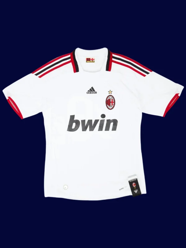 Kaka 22 AC Milan Away White Retro Jersey 0910A - KFCool – Football Jerseys & Soccer Kits Store Kaka AC Milan away white retro jersey front 09/10, high-quality breathable fan gear.