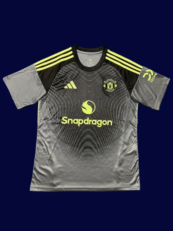 ManU 25/26 Black Grey GK Fans Front, goalkeeper style, fan version