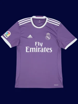 Real Madrid away purple retro jersey front, Ronaldo elite breathable fabric with #7 for fans.