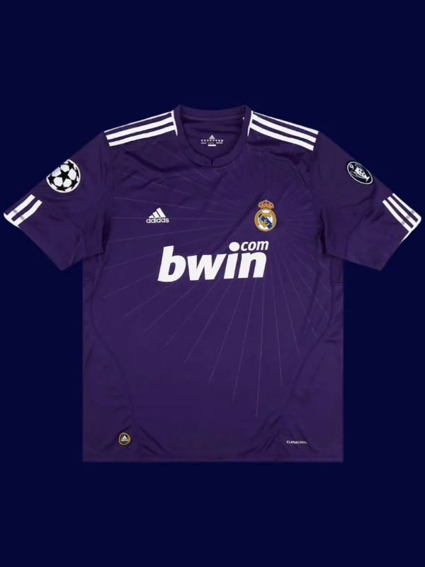 Real Madrid third purple retro jersey front, Ronaldo iconic #7 breathable classic fan gear.