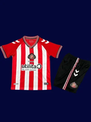 Sunderland Home Kids Kits 25/26 front with mini crest and youth-friendly fit.