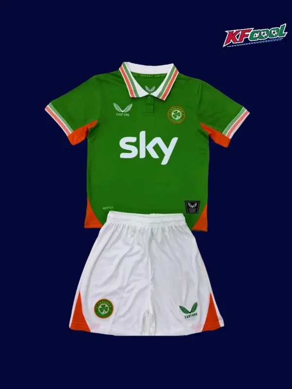 Ireland kids 25/26 home green football kit front
