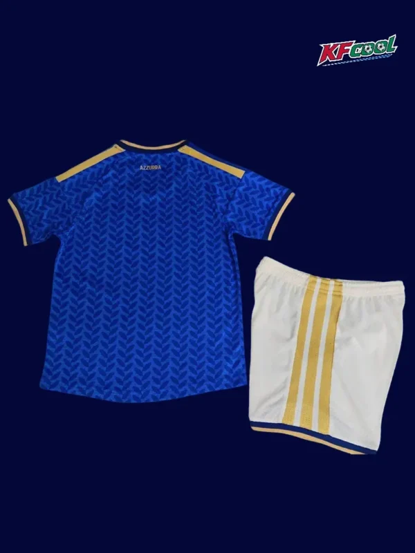 Italy kids home player jersey 26/27 back showing number placement.
