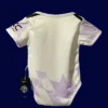 ManU 25/26 Baby Away Suit Back, rear print, secure snaps